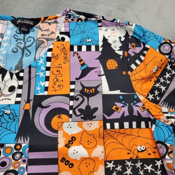 Zoe + Chloe Halloween Vneck Scrub Top 2 Pockets Spooky Eyes and Spiders Wms Sz L - Picture 6 of 10